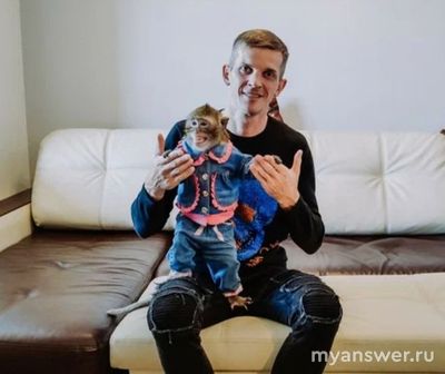 Сериал "Майор и Меймун" (2025). Кто дрессирует обезьянку, откуда она?