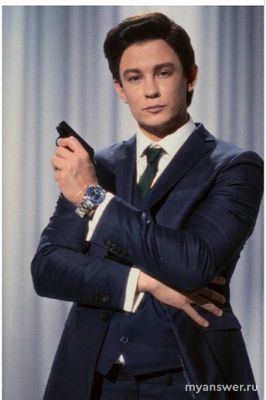 Фильм "НеБриллиантовая рука". Кто сыграл агента 006, что за роль?