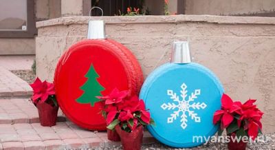 Большая елочная игрушка своими руками на уличную елку: как сделать?