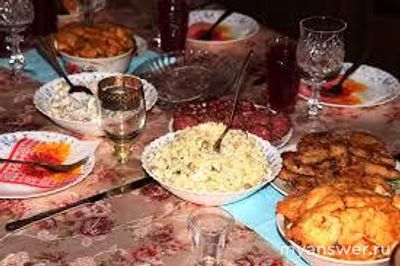 Что значит сочетание "русская подача блюд"?