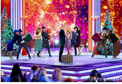 Новогодний Голубой огонек 2025, кто ведущий? Какие актеры участвуют?