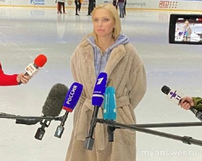 А чем сейчас занимается Елена Викторовна Бережная?