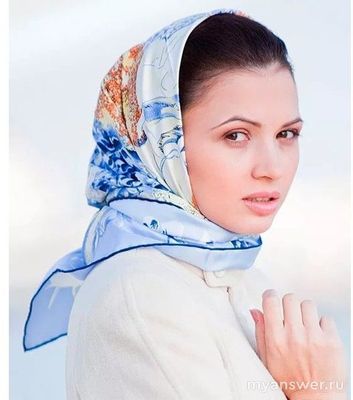 Обязательно ли, если вместо шапки платок, то сзади выглядишь как бабушка?