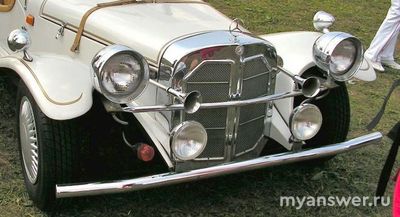 Зачем ставили ребристую оптику на старых легковых авто «Mercedes»?