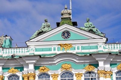 ВСОШ физика 2.10.2024 как ответить: Бой башен. часов на фасаде Зим. дворца?