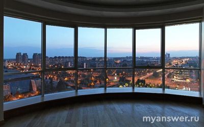 Панорамные окна не бьются? Они пуленепробиваемые или как?