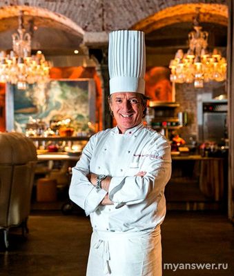 Сколько в среднем стоит обед в ресторане в 2024 году?