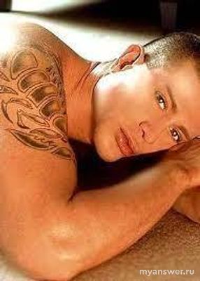 С кем из известных порнозвёзд вы бы пошалили?