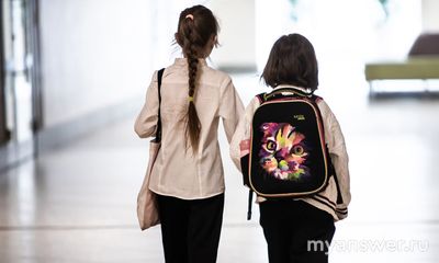 Как научить ребенка ходить в школу одному?