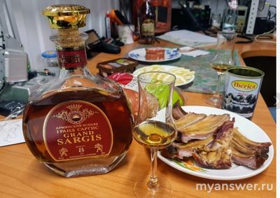 Какой коньяк подарить мужчине на Новый год 2025?