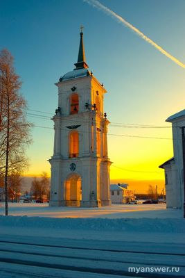 Почему колокольня отдельно от храма, а иногда соединена зданием?